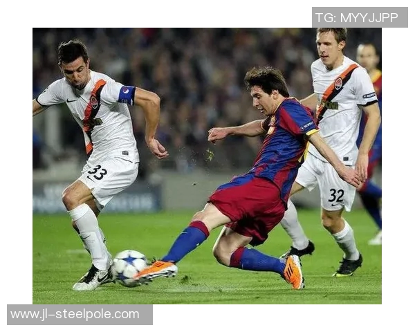 足球明星的华丽动作谁最吸引眼球让我们来一场精彩的评比吧