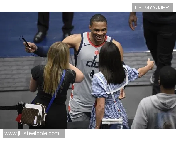 3D足球明星赛盛况空前球迷热情高涨尽享足球盛宴